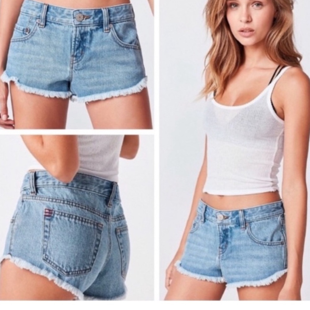 Urban Outfitters Frayed Denim Blue Dolphin Low Rise BDG Cut Off Shorts [Size 25]